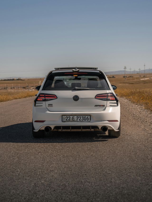 Quais as regras para andar com o carro sem placa?